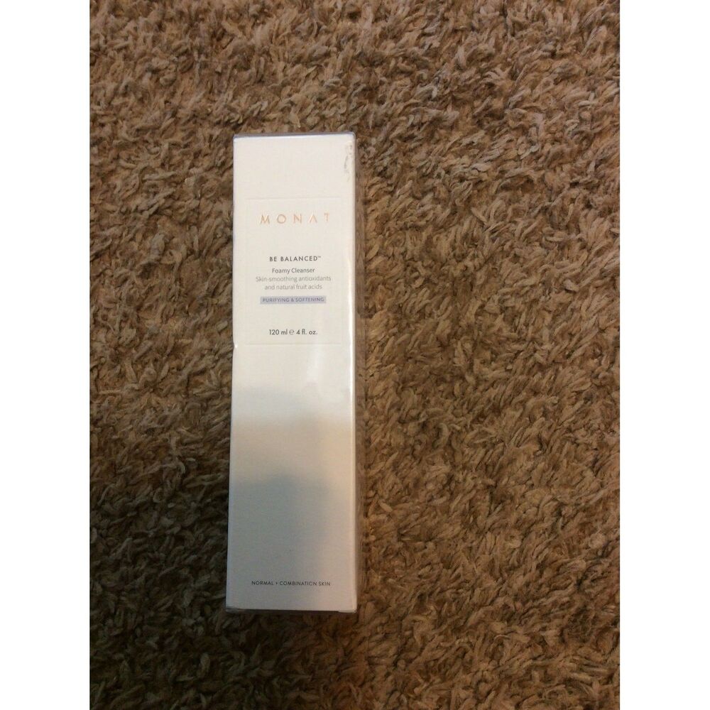 Monet Be Balanced Foamy Cleanser